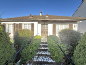 Lire la suite à propos de l’article MAISON FAMILIAL-BONDY (93)-QUARTIER MERISIER-PROCHE ÉCOLES ET COMMERCES