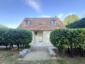 Lire la suite à propos de l’article MAISON INDIVIDUELLE AVEC GRAND TERRAIN